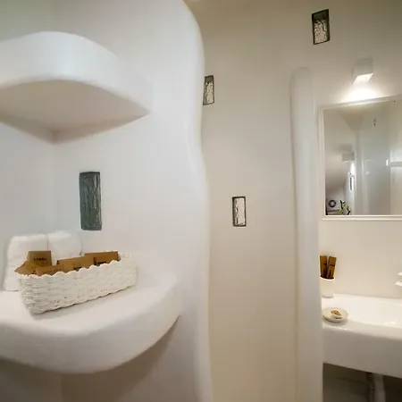 Mykonos White Cave * Mykonos Town