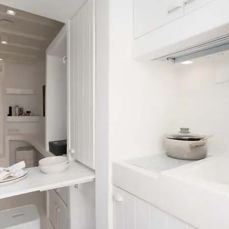 Mykonos White Cave شقة *